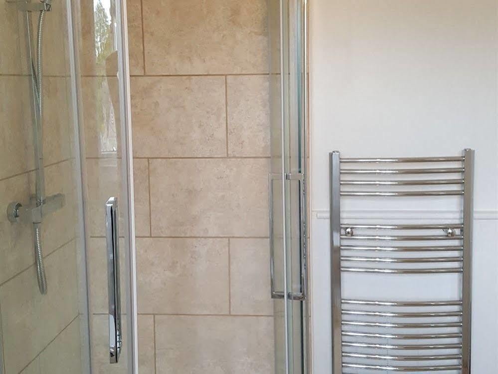 Grigshot Apartment Stroud  Luaran gambar